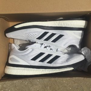 Adidas BOOST - Endless Energy
